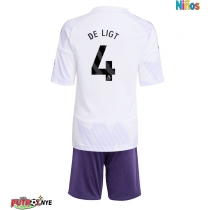 Camiseta Manchester United Matthijs de Ligt #4 Visitante Equipación para niños 2025-26 manga corta (+ pantalones cortos)